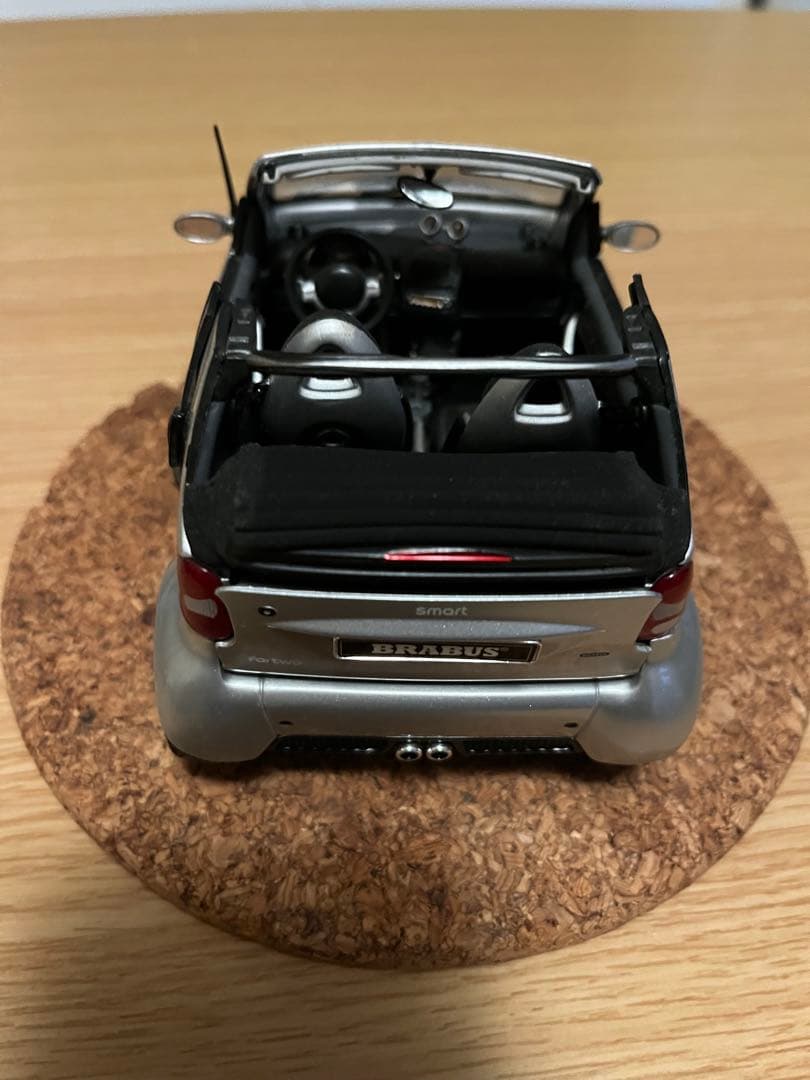 KYOSHO ミニカー：スマート フォーツー カブリオ ブラバス