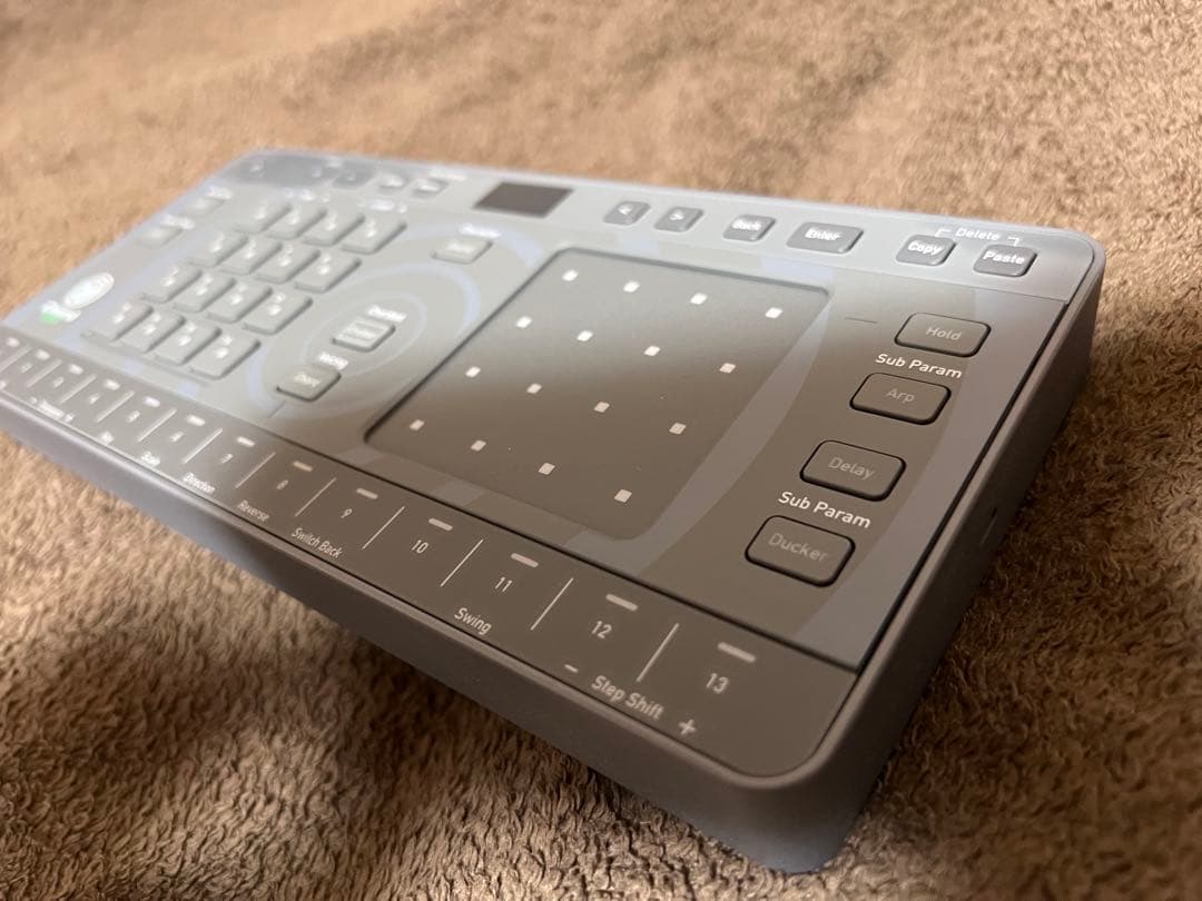 ほぼ未使用 AlphaTheta TORAIZ Chordcat