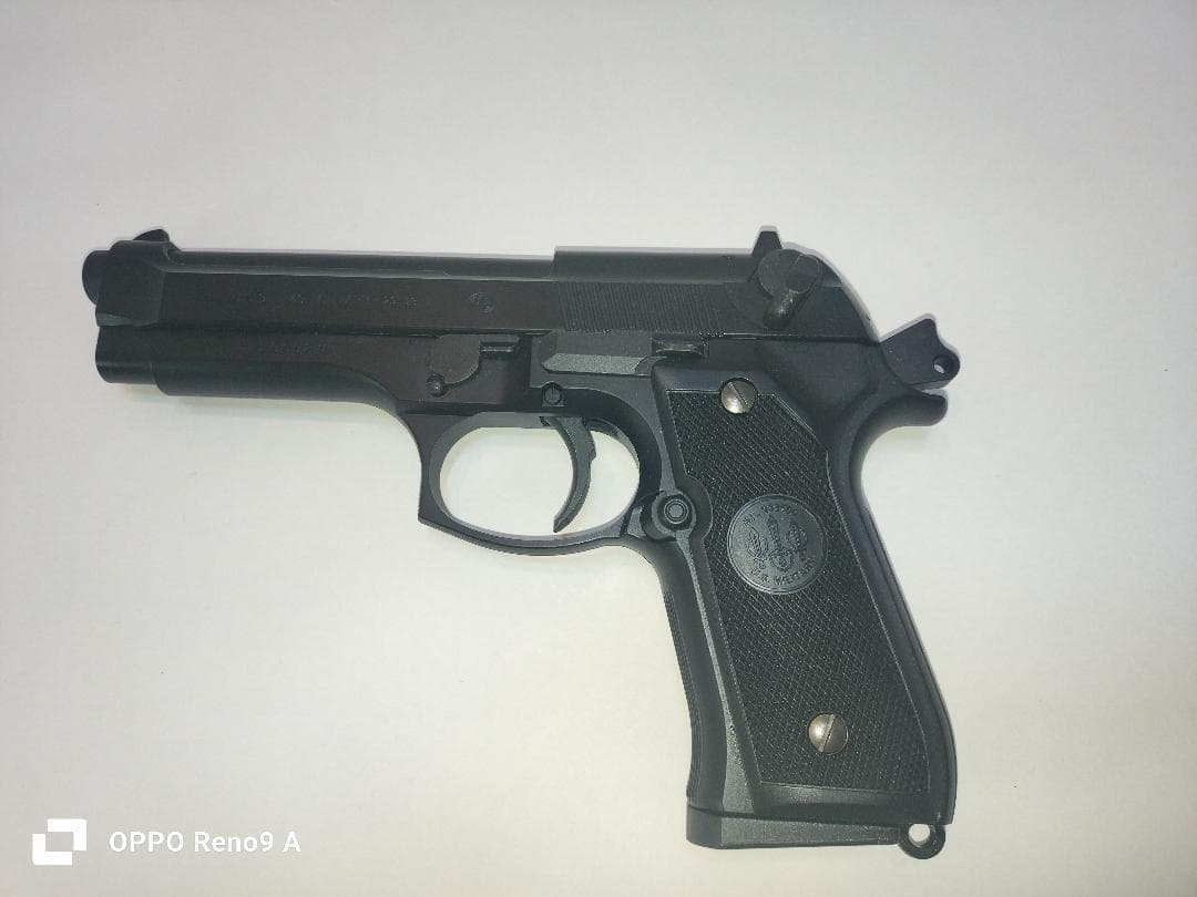 【Mベレッタ92F ガスガン】説明書、メンテナンスキット、シリコン・ガスボンベ込