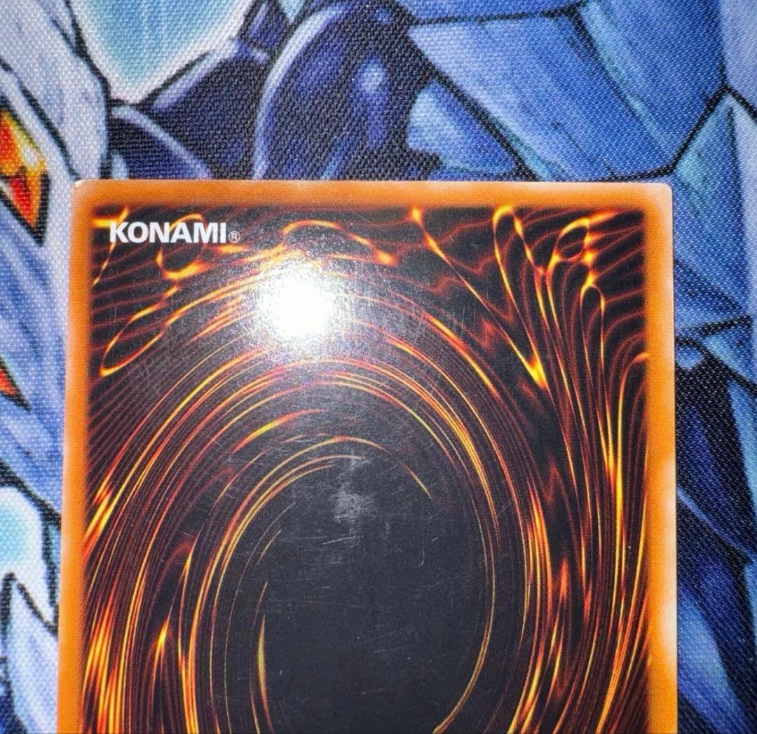 遊戯王 漆黒の黒魔導師 レリーフ