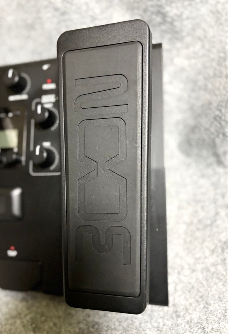 ZOOM G5n マルチエフェクトプロセッサー