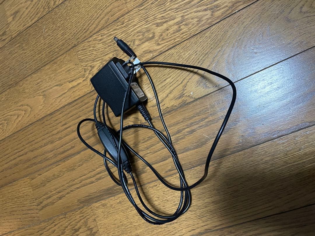 合計定価約28000円　BOSS GT-1 別売りアダプター付き