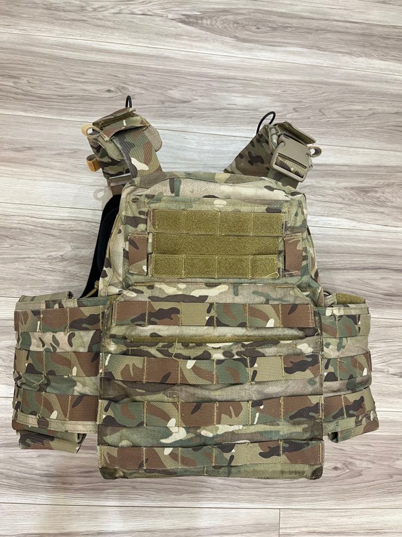 CRYE CPC タイプ　プレートキャリア　マルチカム　レプリカ　サバゲー