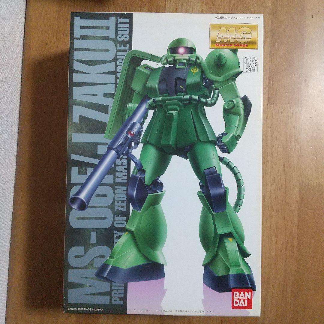 MG 1/100 MS-06F/J ザクII コーティングバージョン ガンダム