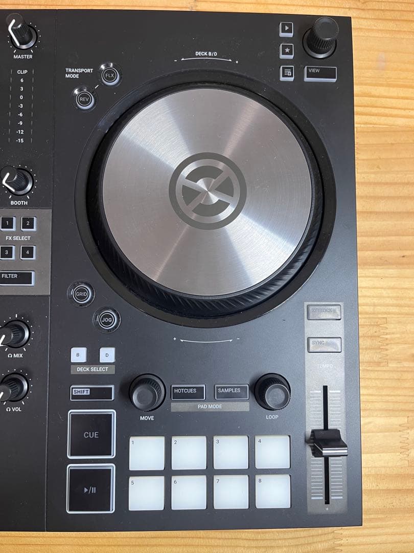 Traktor Kontrol S3 DJコントローラー