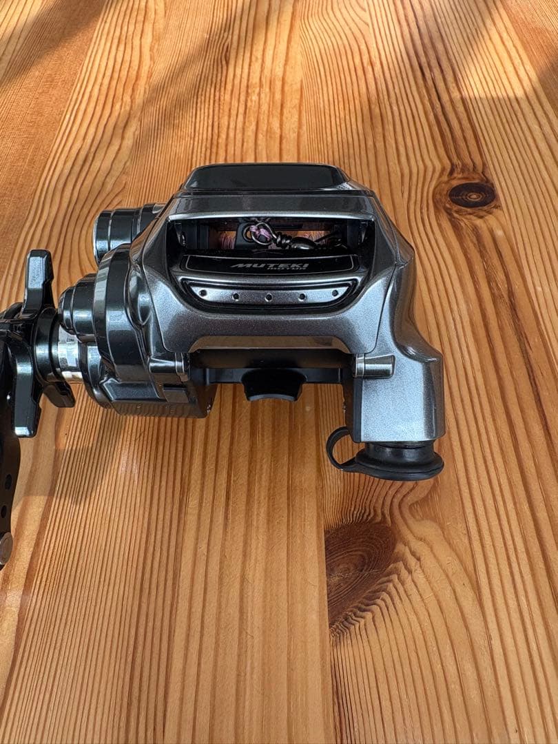 リール SHIMANO PLAYS1000