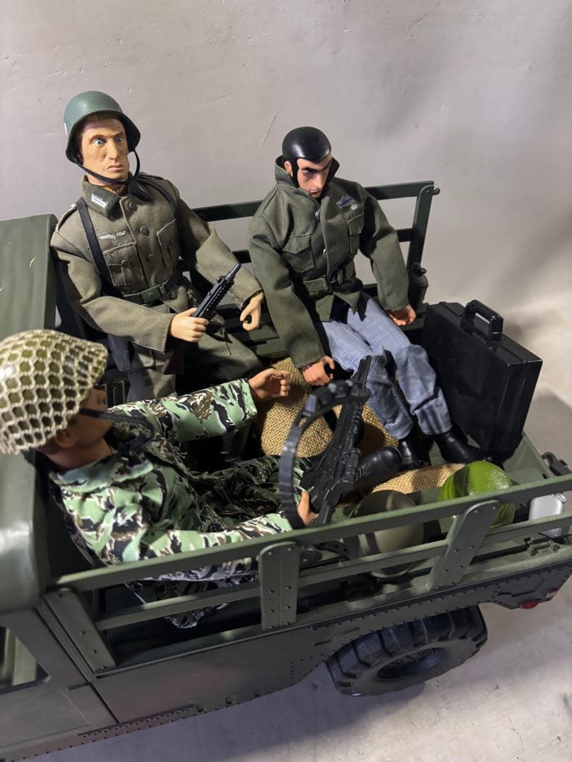 21st Century Toys社製の1/18スケール「ハンヴィー」