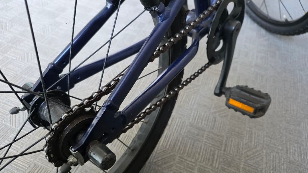 子供自転車　ヨツバ ゼロ 20　ヨツバサイクル　小学１年生向き かご付き