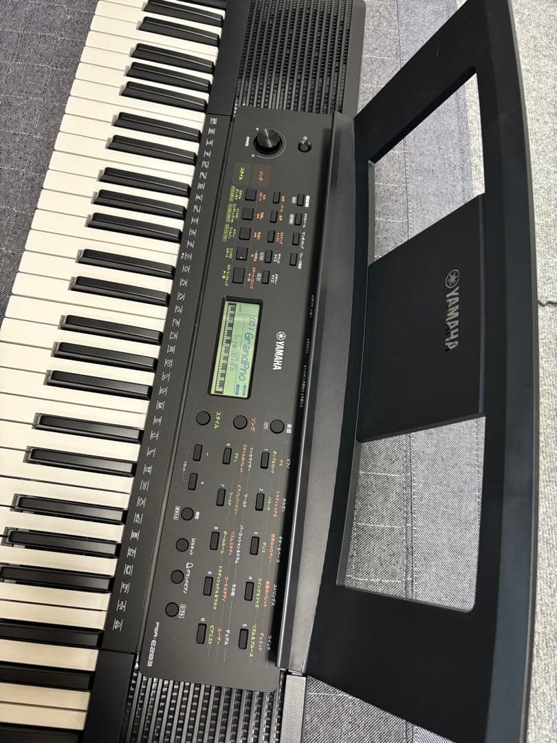 美品　YAMAHA 電子キーボード　PSR-E283 2回使用