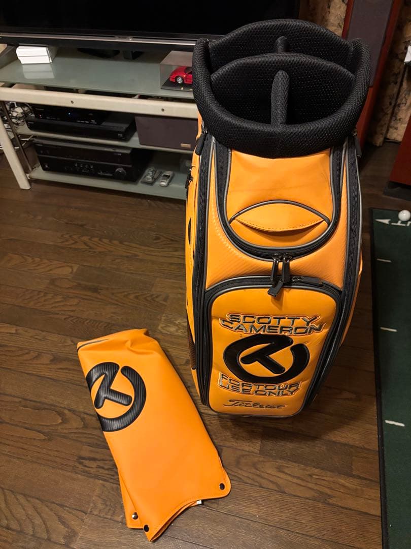 ア*ジ様 SCOTTY CAMERON キャディバッグ オレンジ
