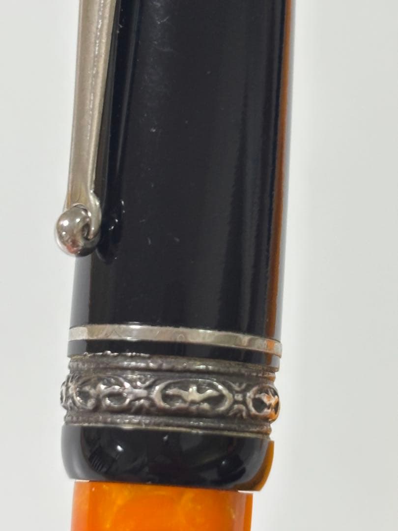 DELTAデルタ　ドルチェビータ　ミディアム　ボールペン