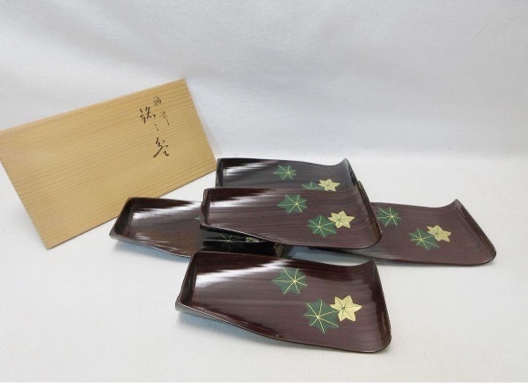 ほぼ未使用 茶道具 福竹 溜塗 金彩蒔絵 銘々皿 5客揃 竹製 干菓子盆 共箱