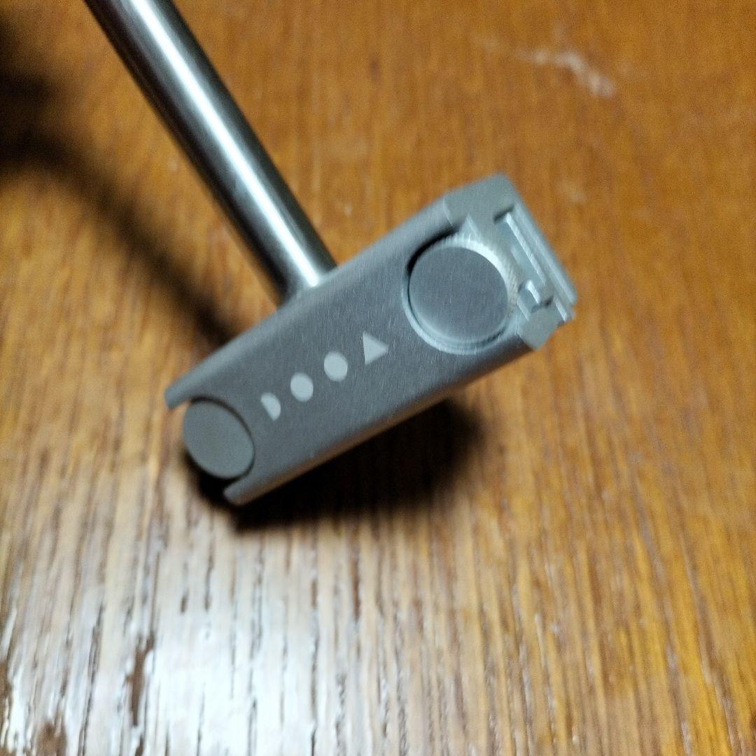 DOOA SOLSTAND RGB シルバー