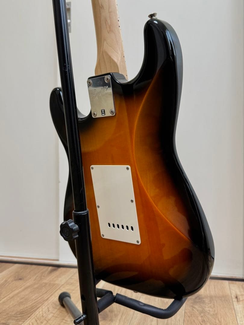 Squier スクワイヤー Affinity Stratocaster ストラト