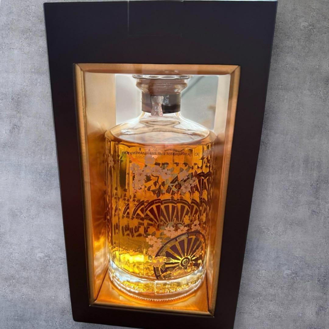 【未開封・限定】響 マスターズセレクト ホログラムシール付　桜　700ml