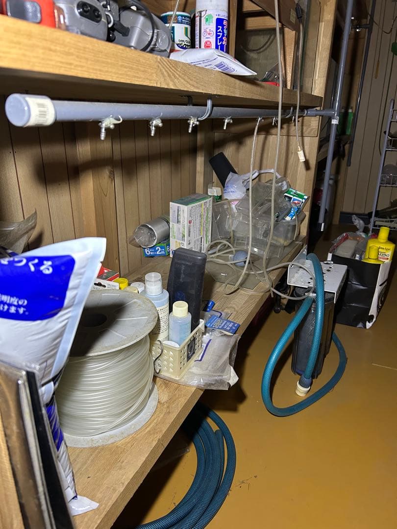 水槽用木製棚と小型水槽セット。シュリンプ育成用