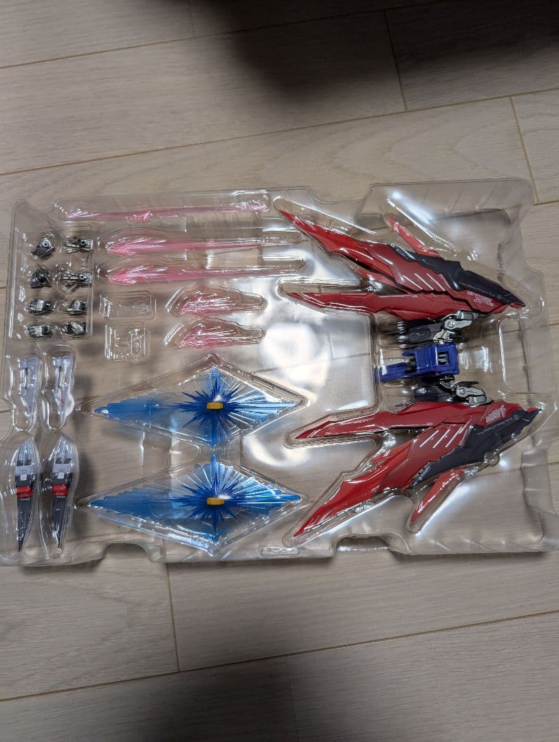 メタルビルド　デスティニーガンダムSOULREDver.