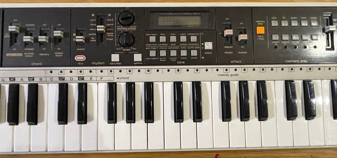鍵盤楽器 CASIO MT-70