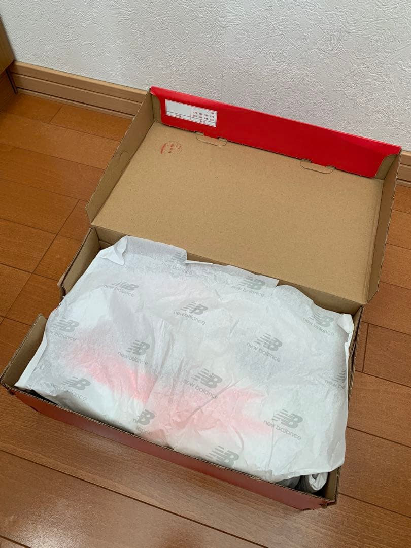 New Balance FuelCell Rebel V5 ランニングシューズ