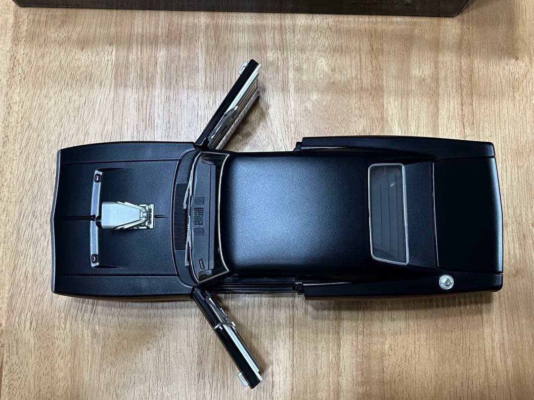 ワイルドスピードダッジチャージャー1/18