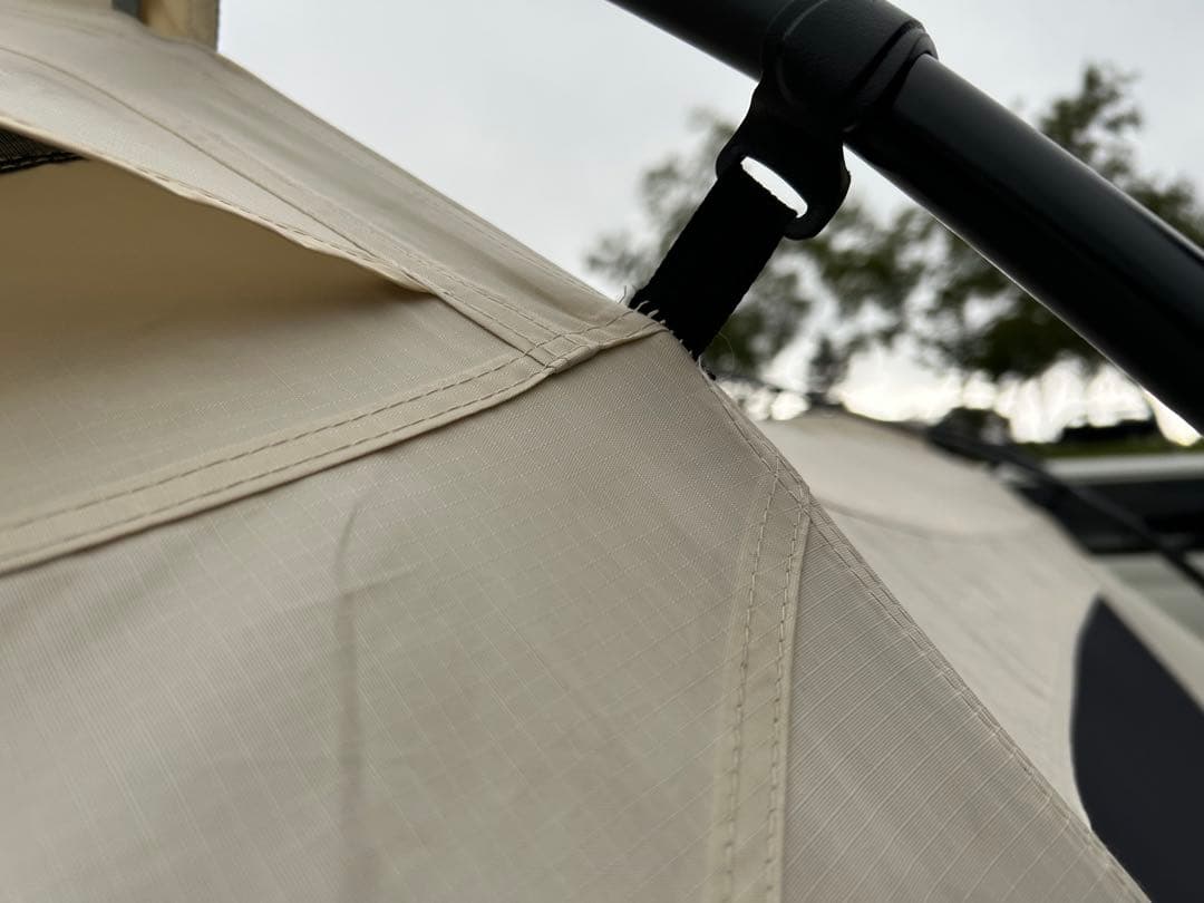 ドーム型キャンプテント クリーム色