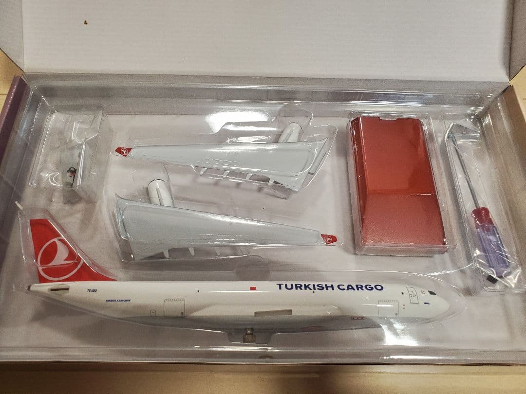 ターキッシュカーゴ　トルコ航空　プラモデル　模型　エアライン　飛行機　航空機