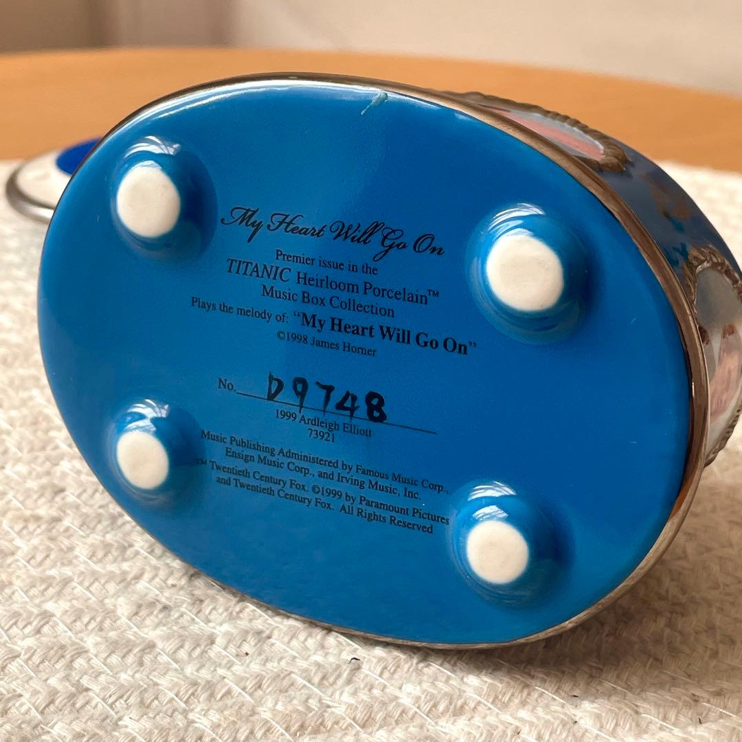 【現品限り！】タイタニック Titanic オルゴール インテリア 記念品