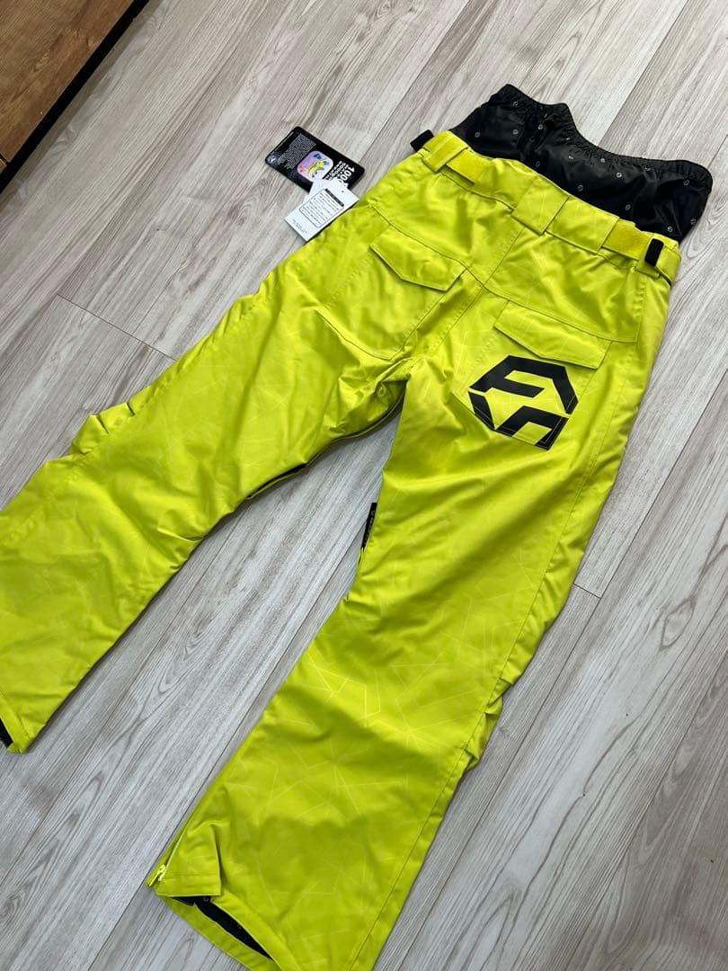 新品未使用Fountain スノーボードウェア イエロー