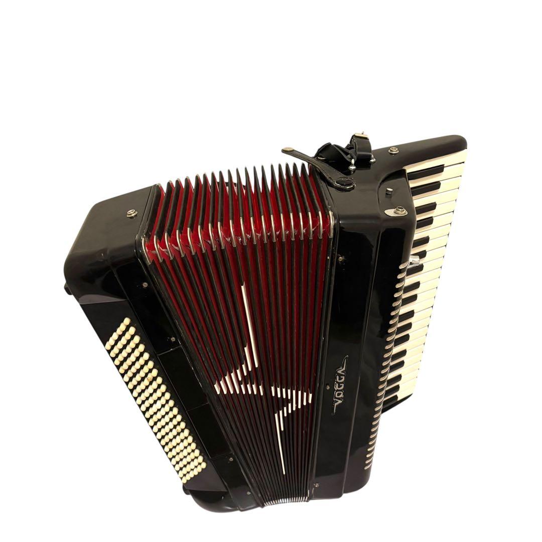【希少】VOGGA 120ベース アコーディオン 41鍵 ピアノ式 南米モデル
