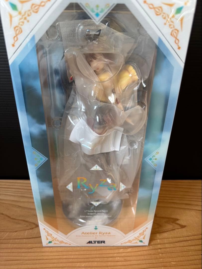 【極美品】ライザのアトリエ ～常闇の女王と秘密の隠れ家～ ライザ 1/7スケール