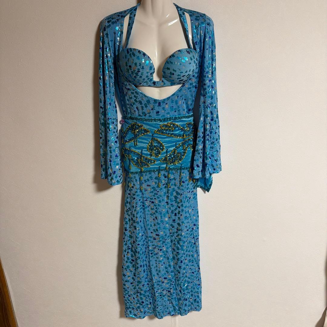 青いベリーダンス セットアップ ビーズ装飾付き