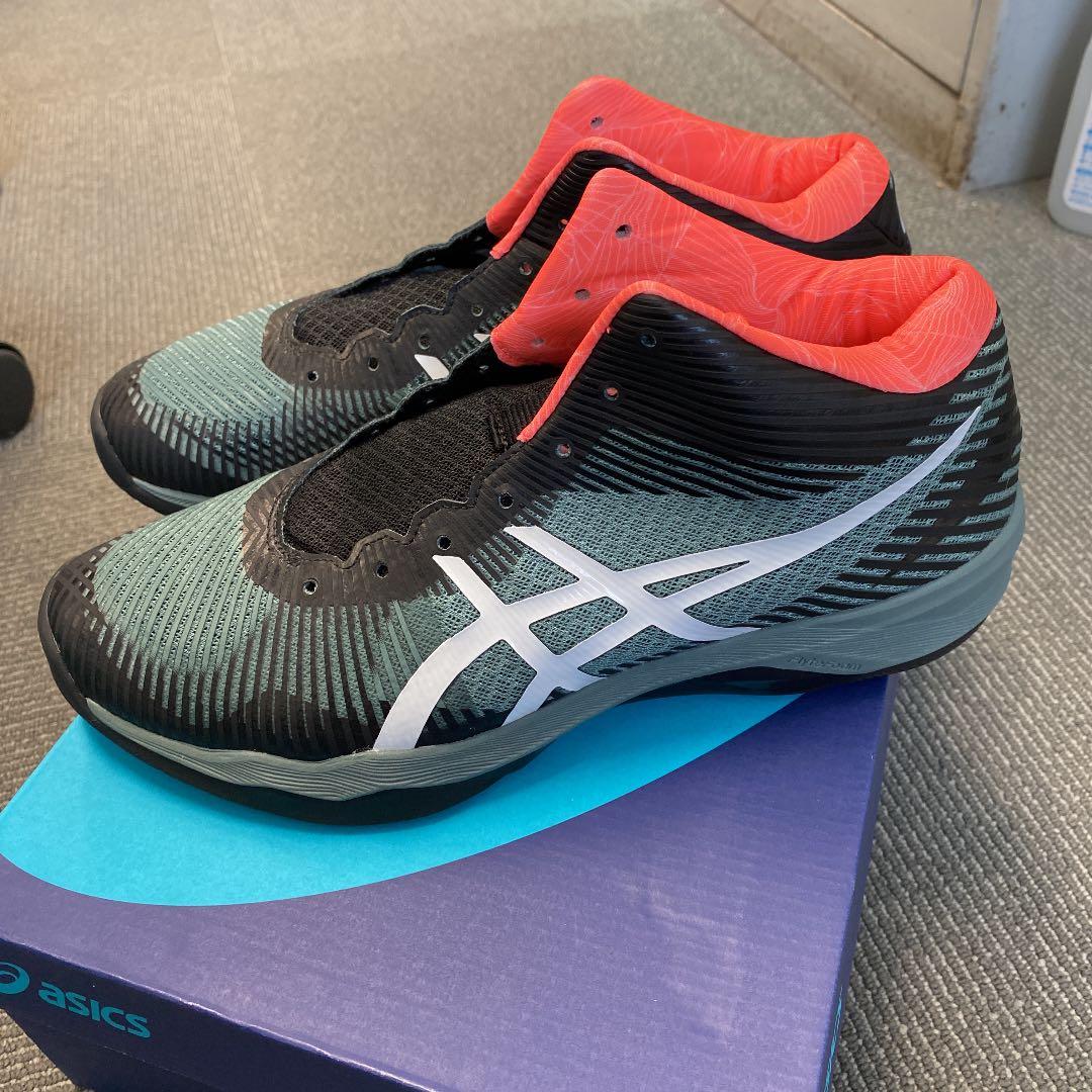 アシックス asics