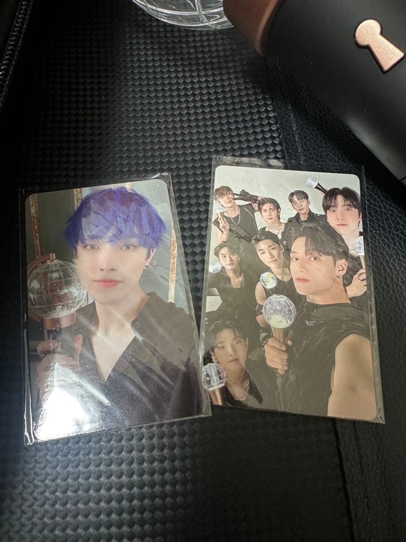 ATEEZ ペンライト ver.1 ver.2 ケース トレカ