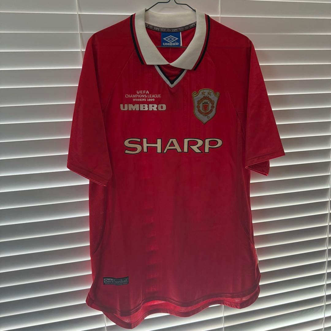 マンチェスター・ユナイテッド 1999-00トレブル記念 新品タグ付き