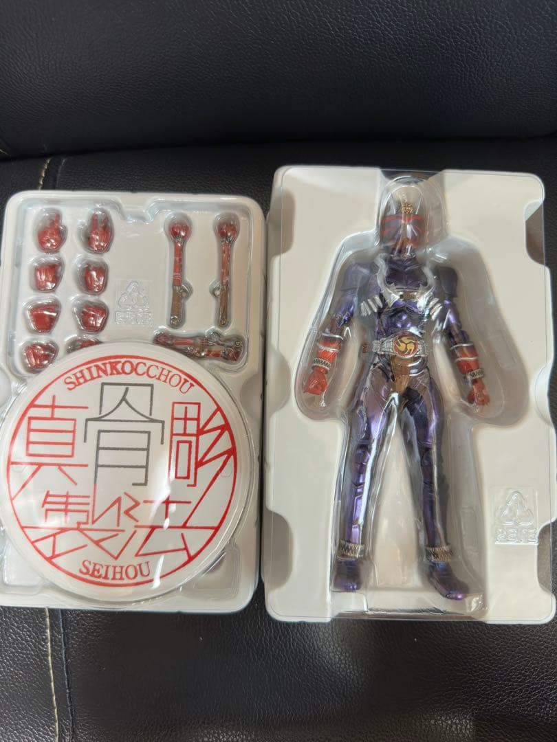 s.h.figuarts 真骨彫 響鬼 10th & 装甲響鬼 セット