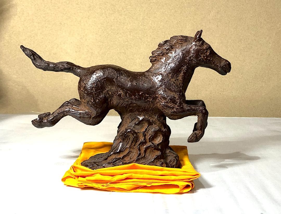 置物 ブロンズ　銭亀賢治 作　「雅風」　共箱　無傷　在銘。