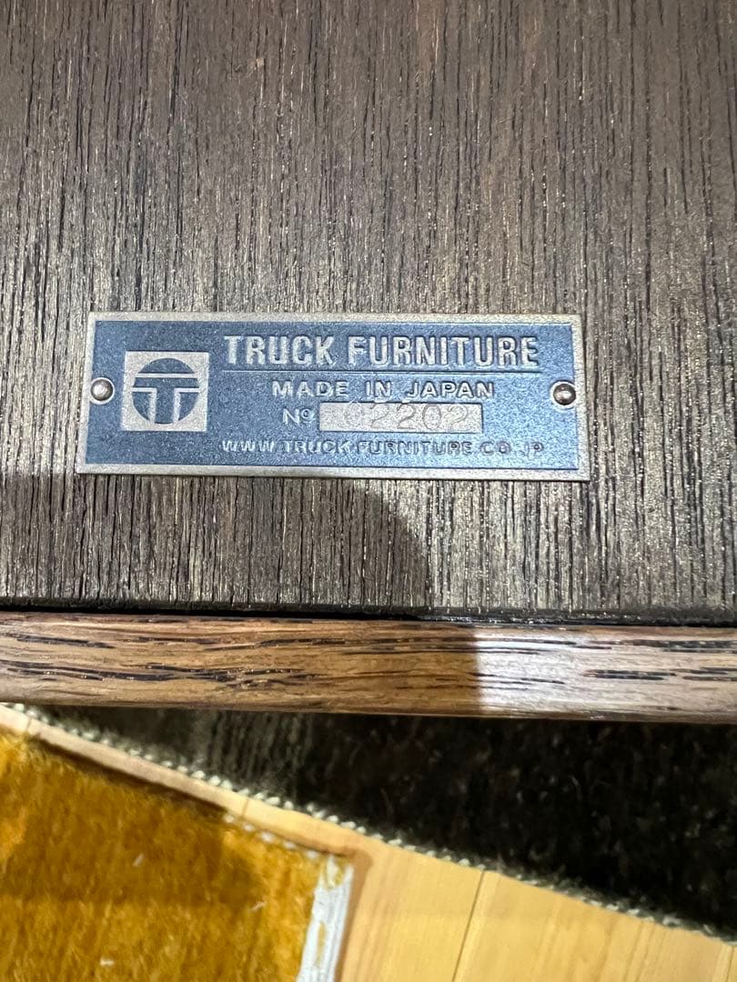 TRUCK FURNITURE ポスター　フレーム