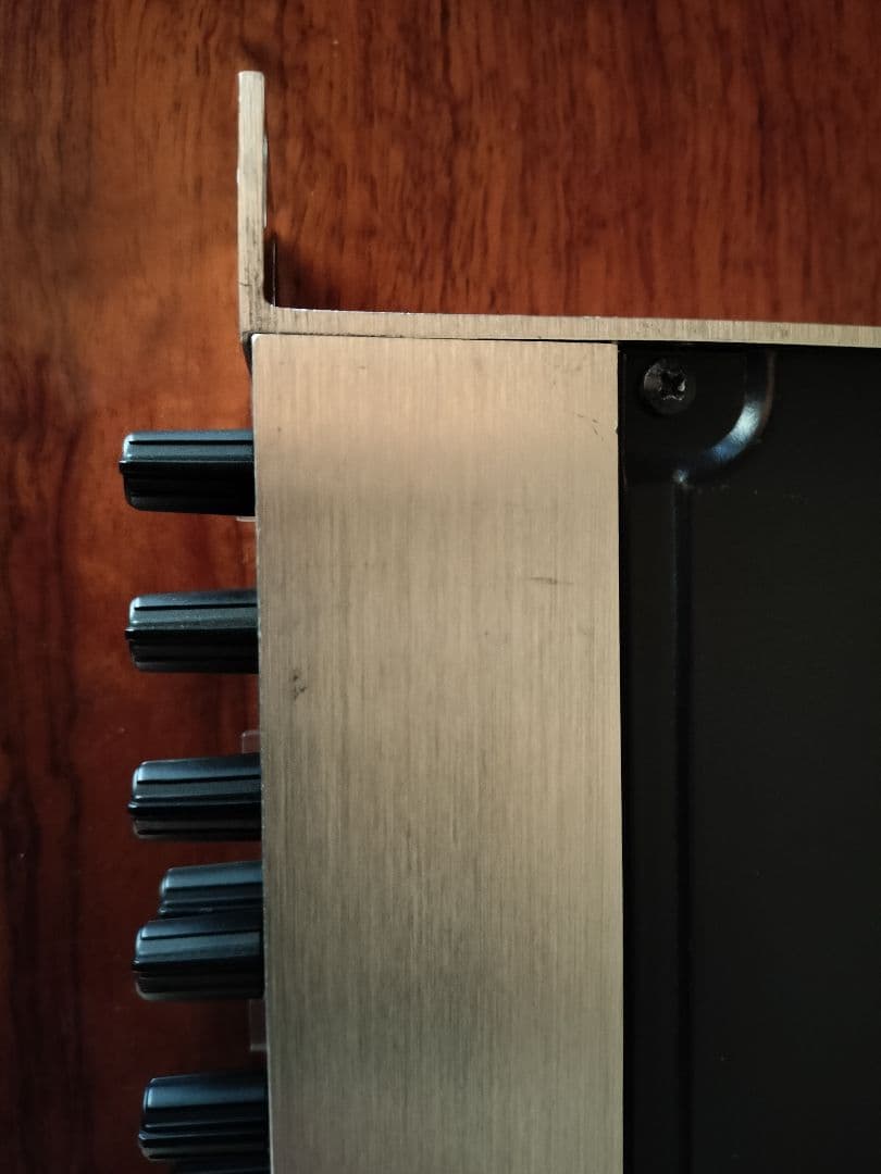 BEHRINGER RX1602 EURORACK PRO ラインミキサー