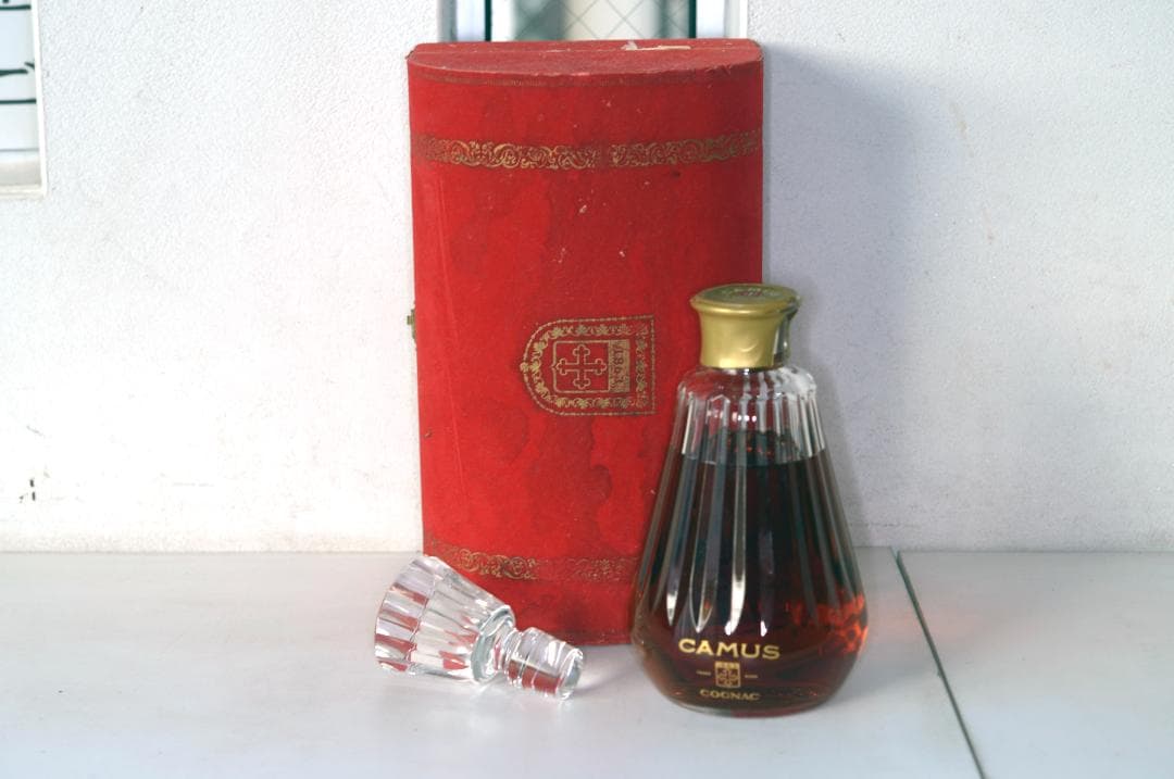 CAMUS カミュ カラフェ バカラ 替え栓、箱付き