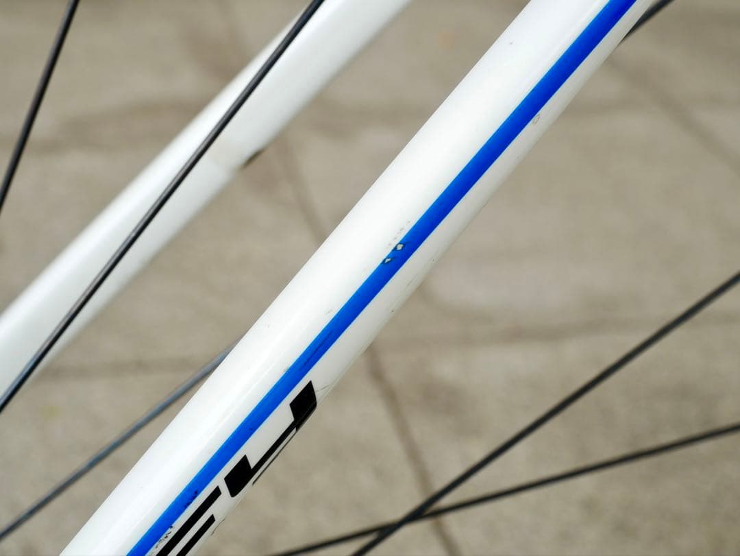 Giant アルミロードバイク DEFY0 シマノ105 10速