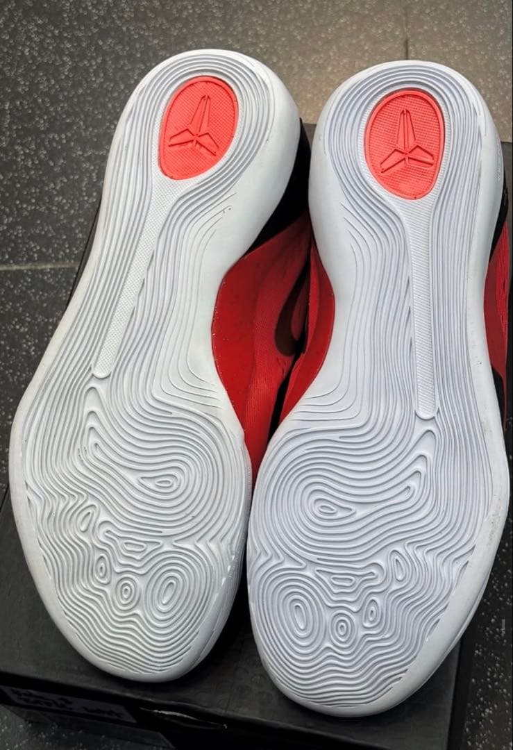 シューズ(男性用) Nike Kobe 9 Low Protro