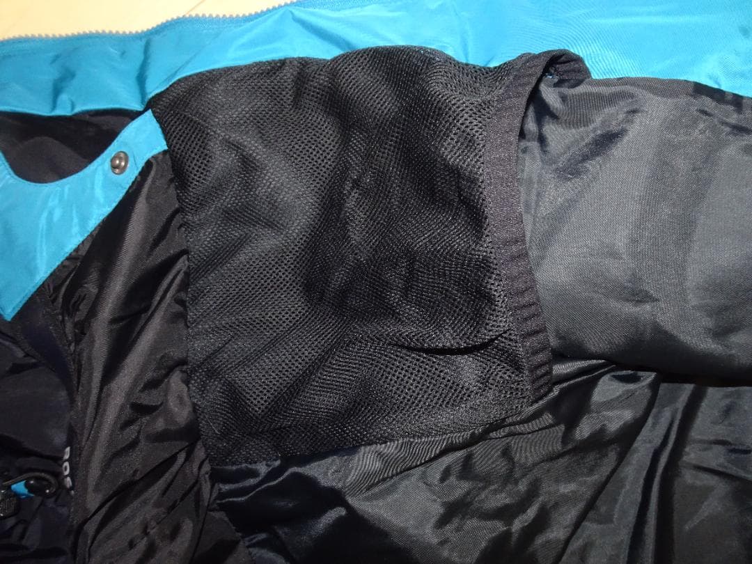 ロシニョール 　W RAPIDE PEARLY JKT