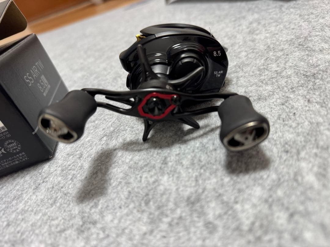 Daiwa SS AIR TW 8.5L ベイトリール