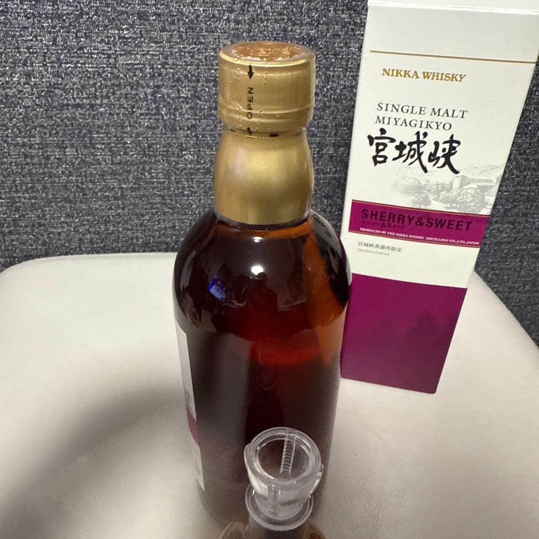 ニッカウイスキーシングルモルト宮城峡シェリー＆スイート700ml vsop小瓶付