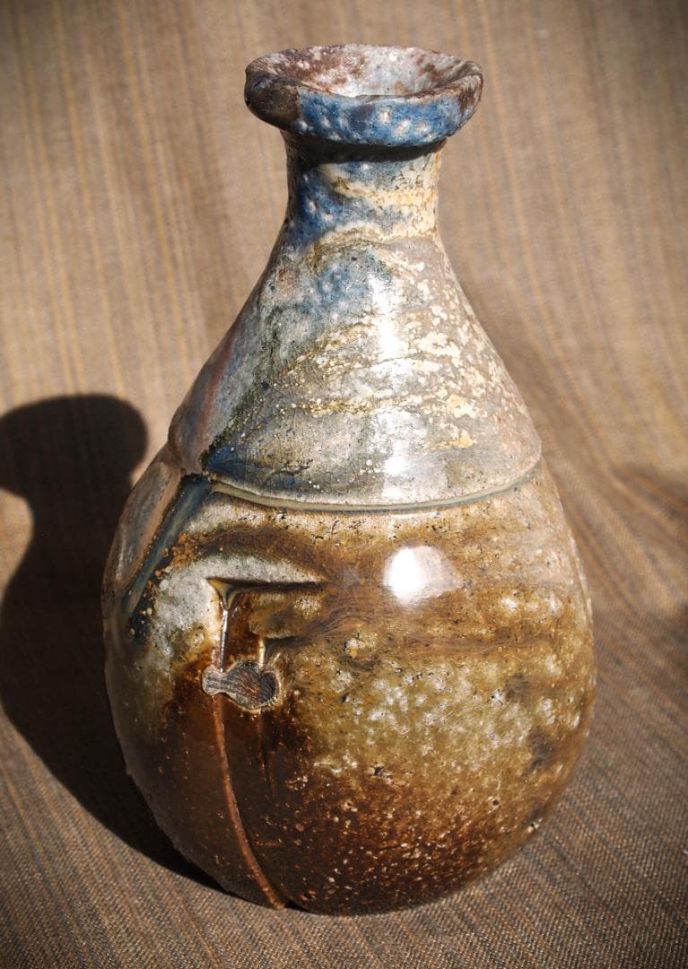 人気作家★大岩智之【師：隠崎隆一】★黒≪青窯変≫備前徳利★共箱