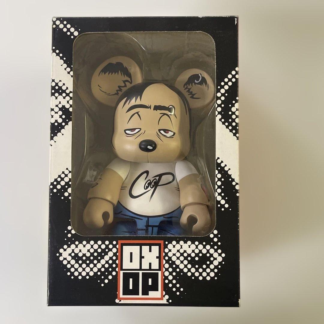 COOP Q BEAR BEAR Qee Toy2r 8インチ フィギュア