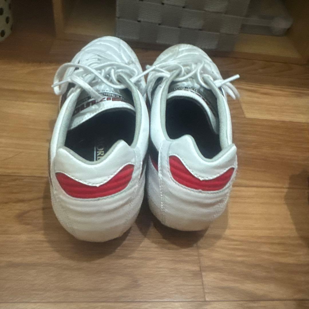 Diadora サッカーシューズ ホワイト/ブラック/レッド