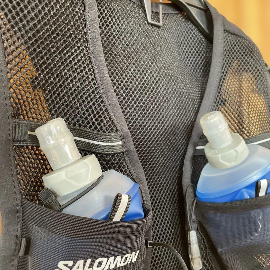 SALOMON 【新品未使用タグ付き】ランニングベスト ボトルポケット付き