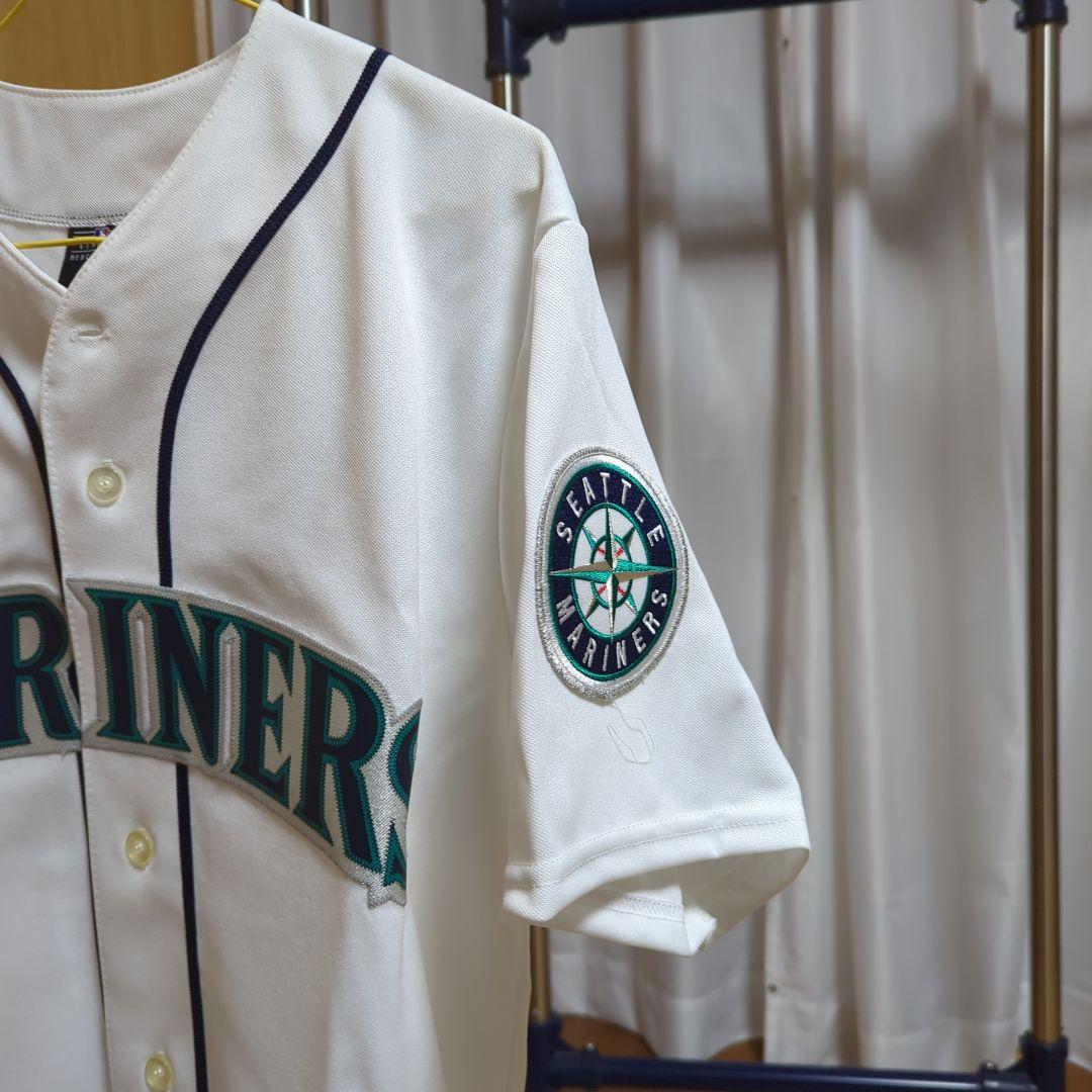 マリナーズグッズ3点セット(イチローユニフォーム、帽子)