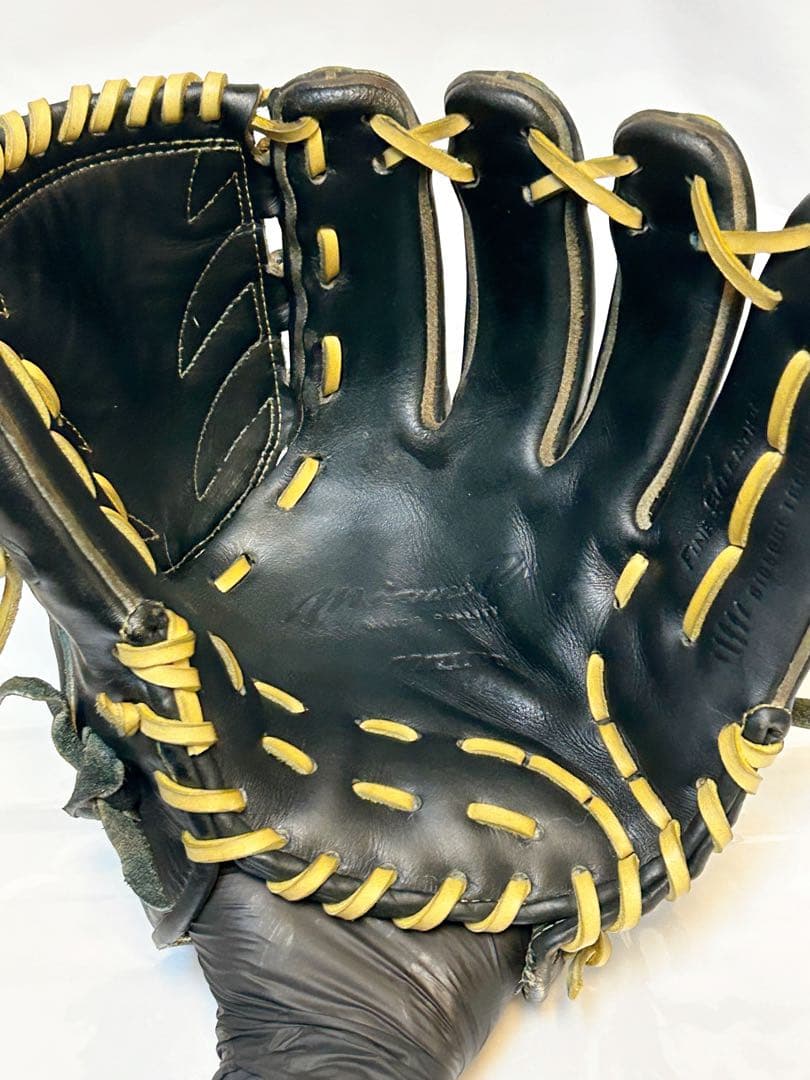 【ミズノプロ・軟式ピッチャー用】ブラックカラー ミズノ オイルメンテ済